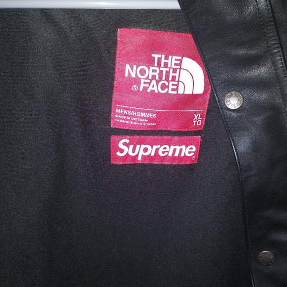 The Northface Supreme leather jacket - Picture 2 of 5